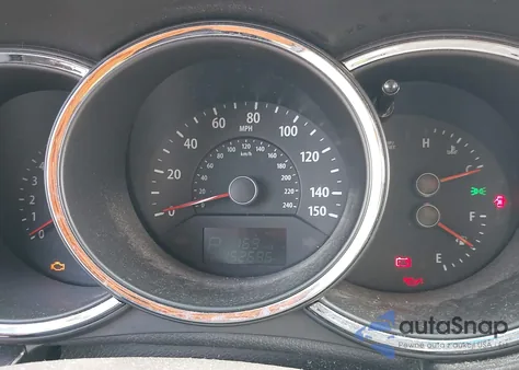 2013 Kia Sorento Lx V6 z USA, uszkodzony, nr VIN 5XYKTDA21DG368596